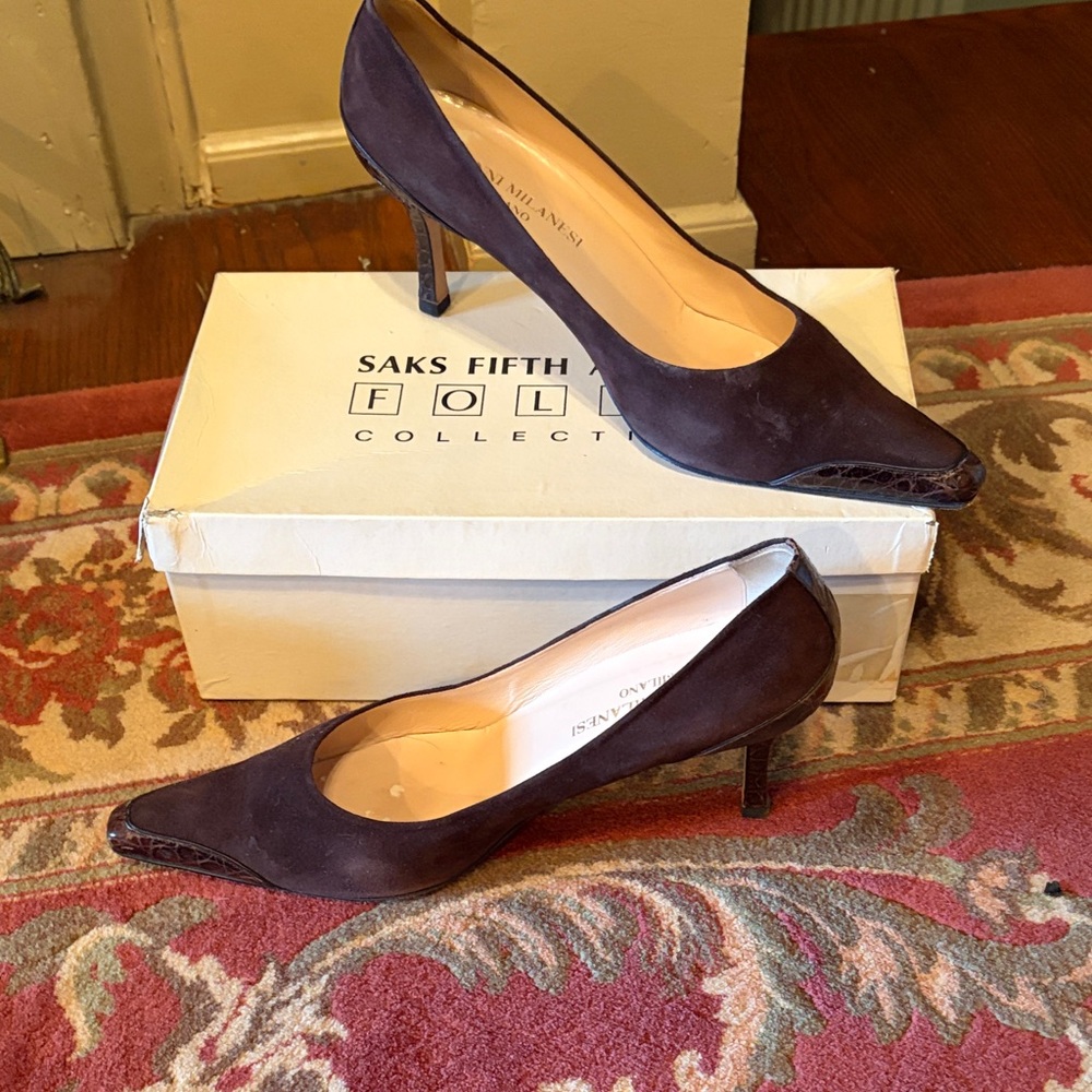 The most elegant  brown suede heels with real alligator toes and 3” heels
